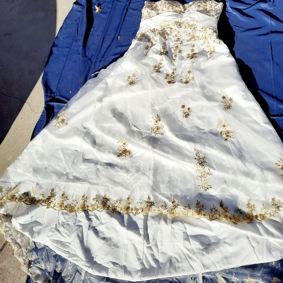 4 wedding dresses all tags new for $150 - Picture 12 of 16